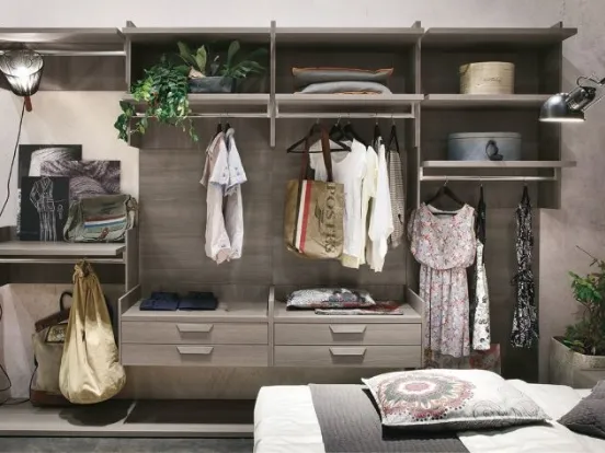 Come creare una cabina armadio in un piccolo spazio