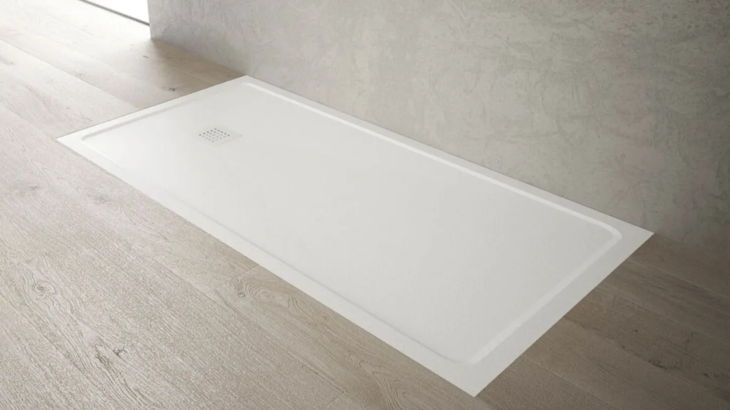 Piatto doccia Luna in Tecnogel di Disenia by Ideagroup, comfort e alta personalizzazione