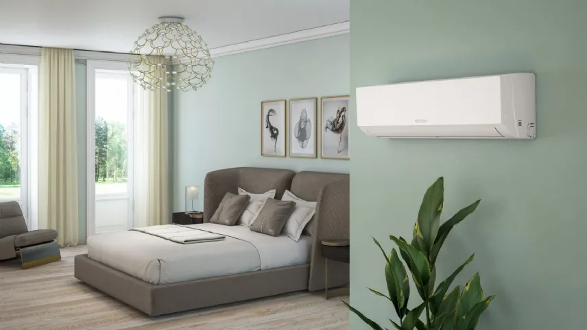 Mystral E di Olimpia Splendid