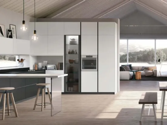 Metropolis 7, cucina angolare con penisola di Stosa Cucine