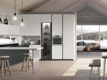 Metropolis 7, cucina angolare con penisola di Stosa Cucine