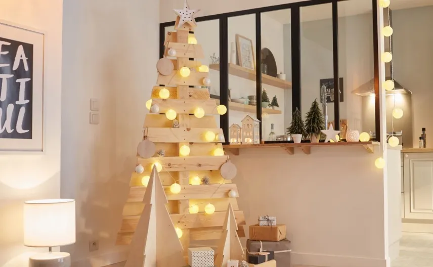 L’albero di Natale in legno