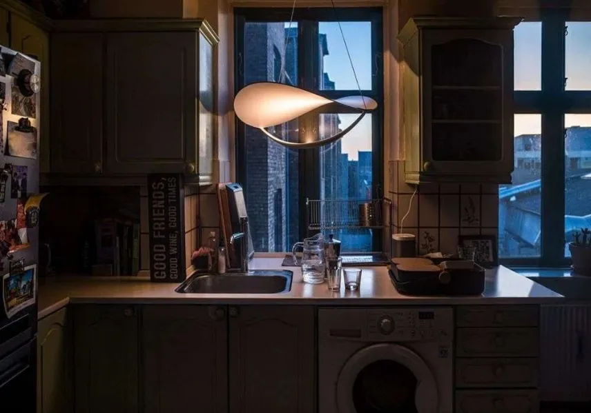 Plena MyLight di Foscarini è dimmerabile