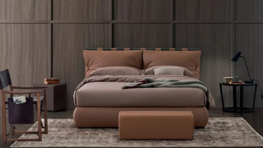 Letto in pelle Dual di Oggioni 