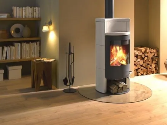 Stufa in ghisa dal design moderno